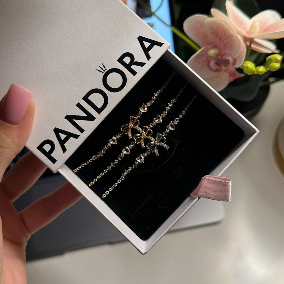 подарункова коробочка